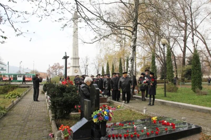 Трагедия 5 октября 1992 года. Во Владикавказе вспомнили жертв конфликта 1992 года. 5 Октября 1992 магнитошахтинск. День памяти 5 октября 1992.