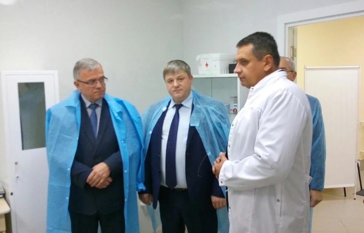 Светофор, магазин автозапчастей на улице Баженова в Ливнах, Орёл отзывы, фото,