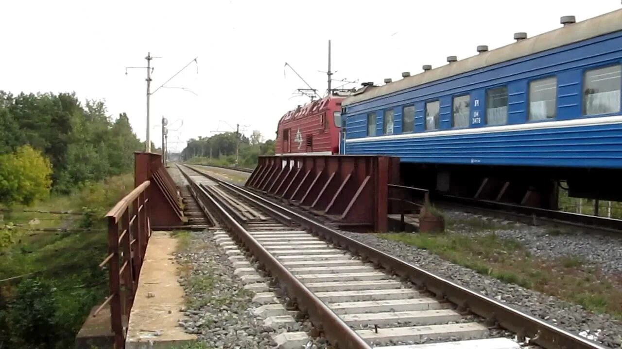 Брест Белоозерск электричка. Поезд Симферополь Брест 2010. Курган Брест поезд. Брест киев