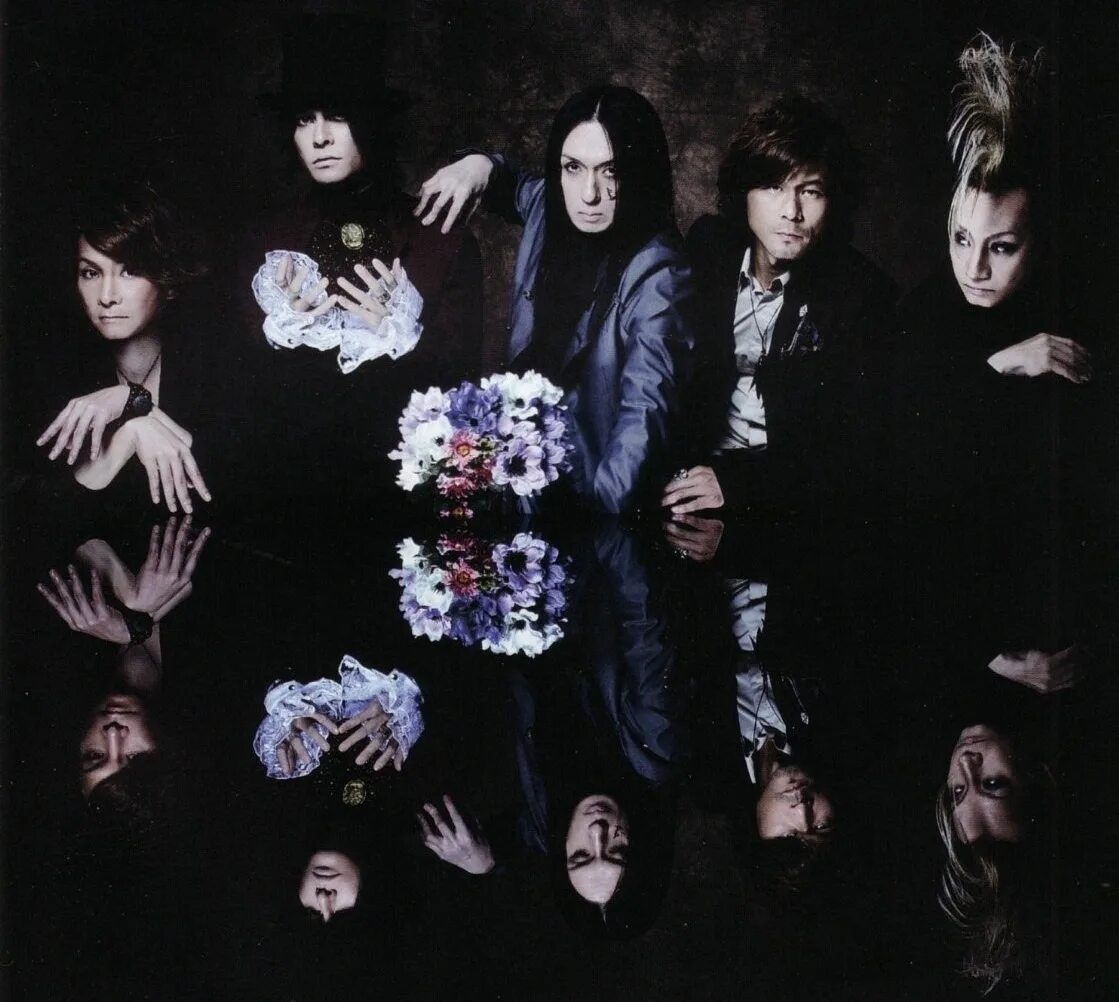 Buck-tick 1987. Группа buck-tick. Группа buck-tick в пиджаке. Buck tick 2022. Buck tick.