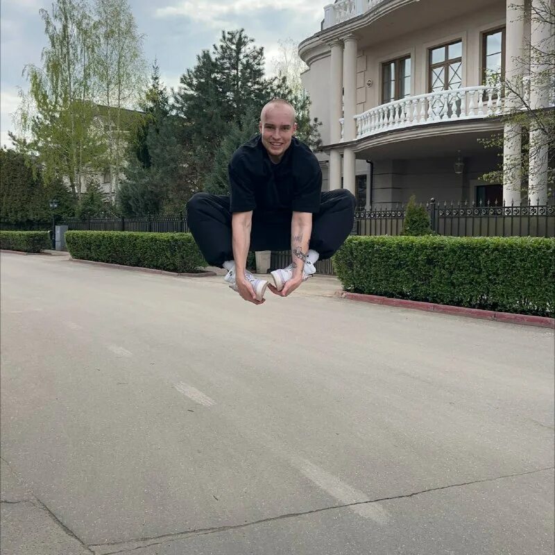 бадабумчик тг. бадабумчик тг. сколько лет бадабумчику. бадабумчик ютуб. бадабумчик live.