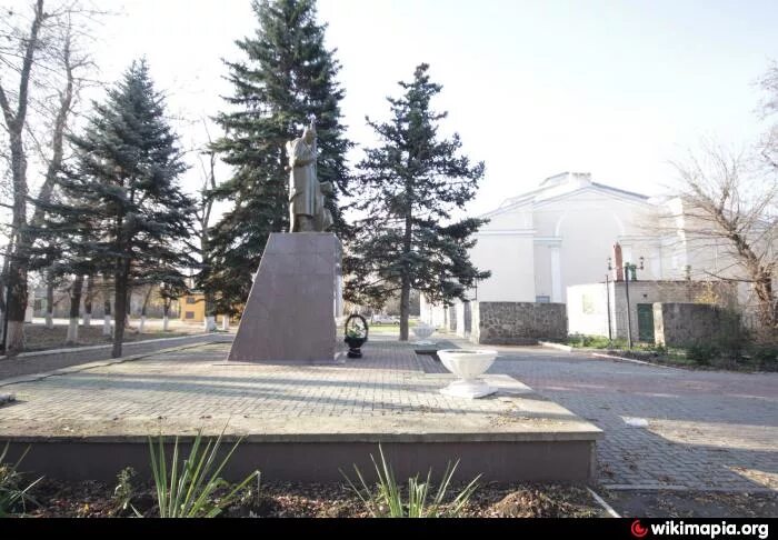Поселок каменоломни ростовская область. Сайт каменоломни ростовская область. Центр поселка каменоломни. Численность населения каменоломни ростовская область. Каменоломни (рабочий посёлок).