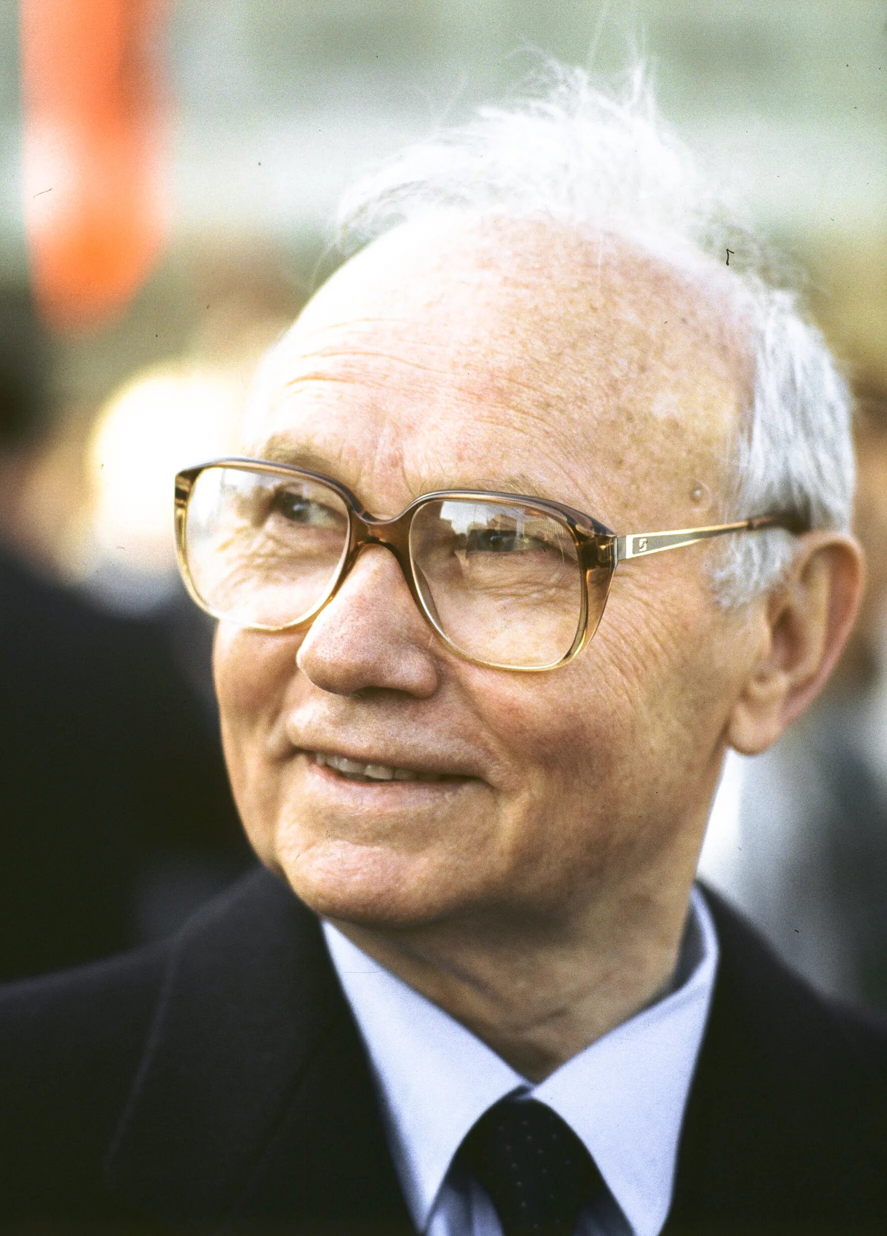 владимиром крючковым. владимиром крючковым. председатель кгб крючков. крючков председатель кгб ссср. владимиром крючковым.