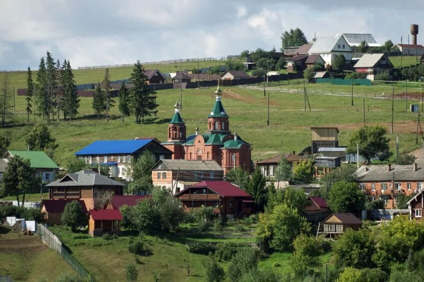 Удмуртская республика, камбарский р-н, г. Петропавловская церковь (камбарка). Деревня быги удмуртия. Деревня уром удмуртия. Удмуртское село.