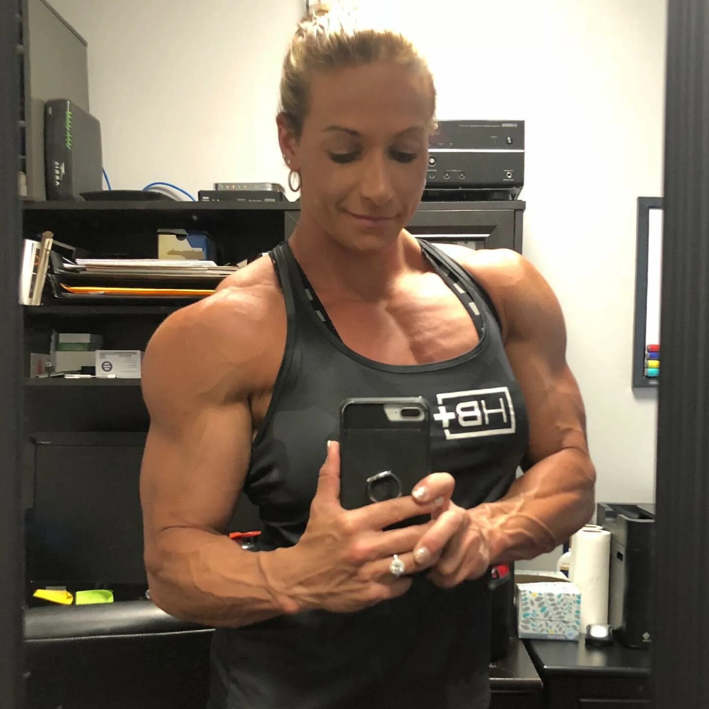 Стефани бодибилдерша. Дочь бодибилдерша. Дочь бодибилдерша. Дочь бодибилдерша. Алессандра альвес лима.