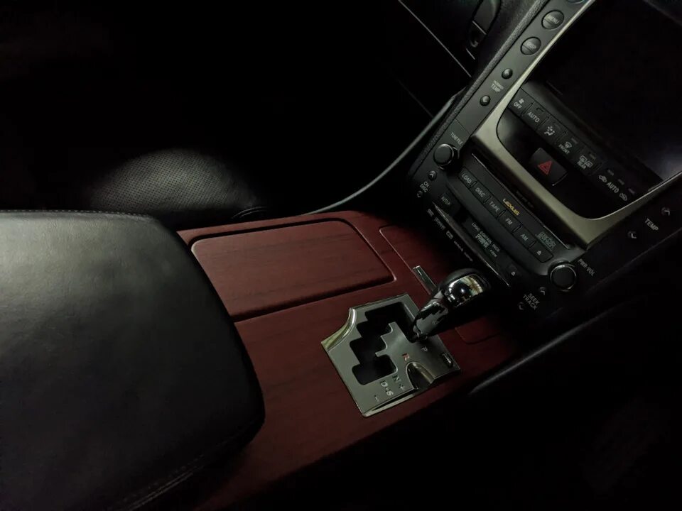 Консоль lexus is 250. Центральная консоль лексус. Центральная консоль лексус. Консоль lexus is 250. Центральная консоль лексус.