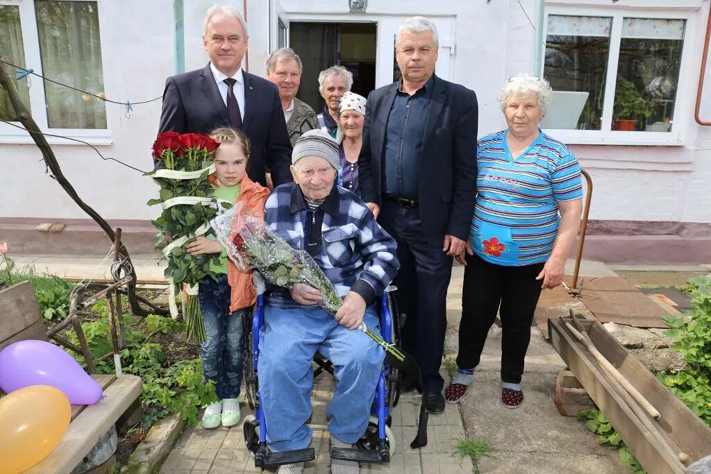 Погода поселке октябрьский павловский. Курганинский район пос Октябрьский. Посёлок Октябрьский Краснодарский Курганинский район. Пос. Октябрьский Курганинского района Краснодарского края. Ветераны поселка Октябрьский Краснодарского края.