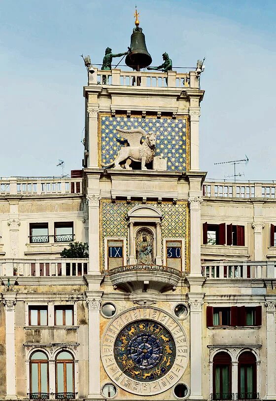 Время в италии часов. Часовая башня Святого марка в Венеции. Башня Оролоджио Венеция. Часовая башня Сан Марко второй фасад. Часовая башня Сан Марко фасад площади.