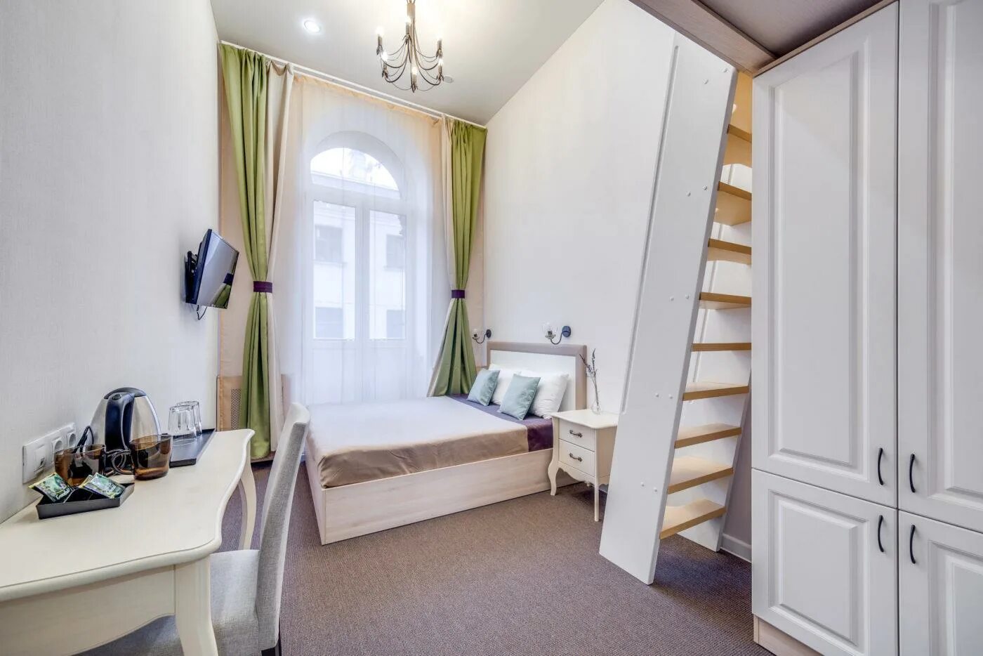 Отель эпиграф питер. Мини-отель epigraph. Отель эпиграф санкт-петербург завтрак. Отель эпиграф санкт-петербург обзор. Мини-отель epigraph.