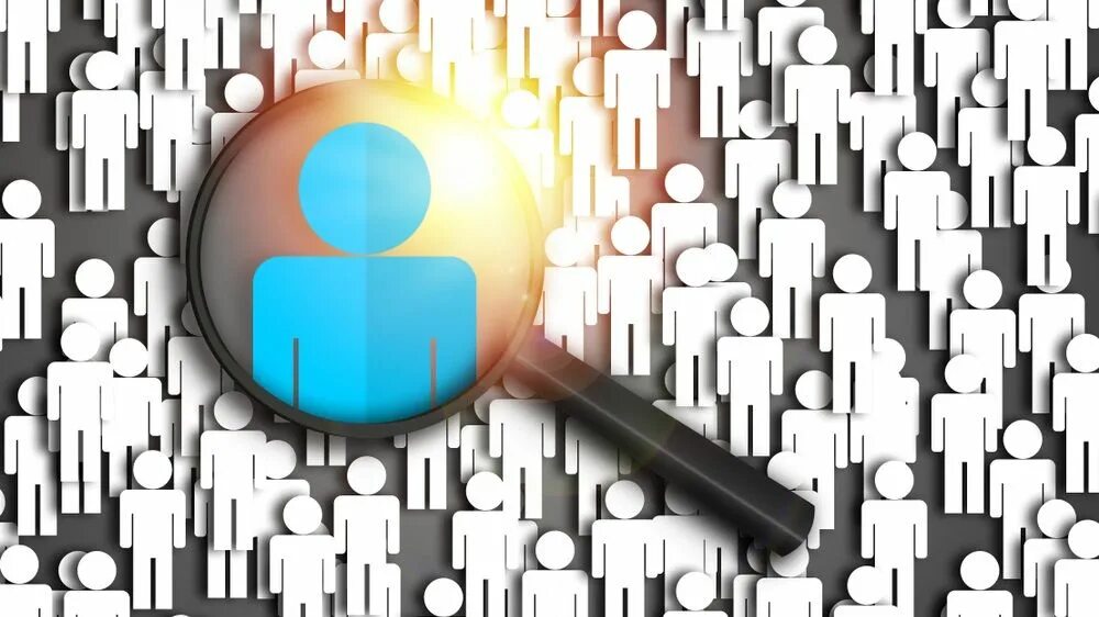 Парень за компьютером. Ноутбук работа. Search people use. Search people use. Женщина с ноутбуком.