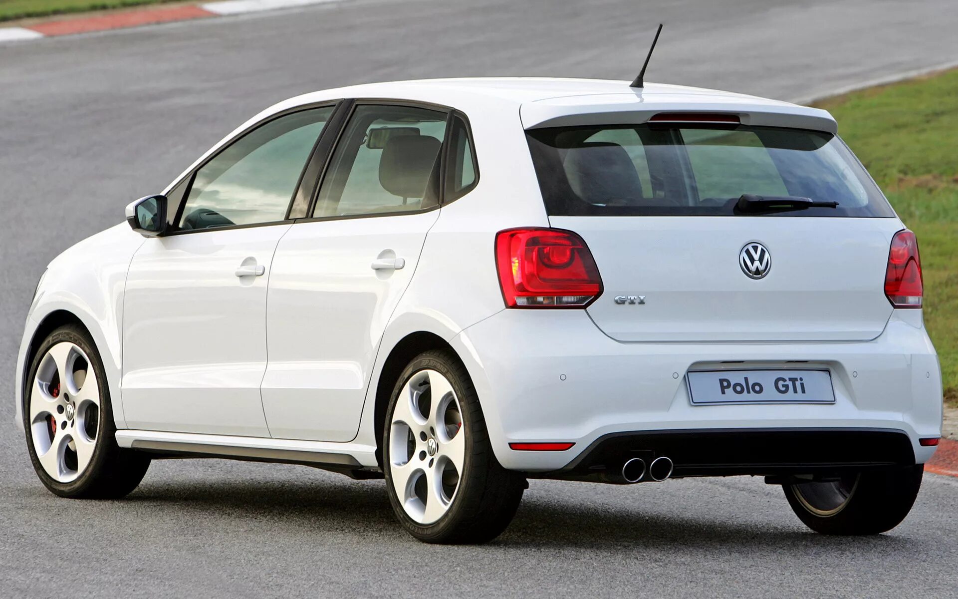 Polo 6r GTI. Volkswagen Polo GTI 5. VW Polo GTI 6c. VW Polo 6r GTI. Дверь поло хэтчбек