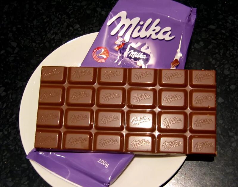 Шоколад на вайлдберриз. Шоколад Милка. Шоколад "Milka". Шоколадная плитка. Вкусные шоколадки.