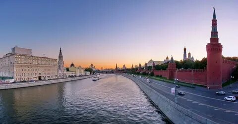 Москва река названа