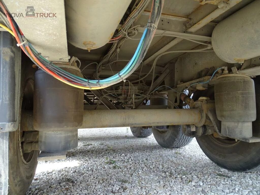 пневморессора на полуприцеп шмитц. подъёмная ось полуприцепа krone. пневмоподушки на полуприцеп шмитц. пневмоподвеска шмитц. пневмоподвеска шмитц.