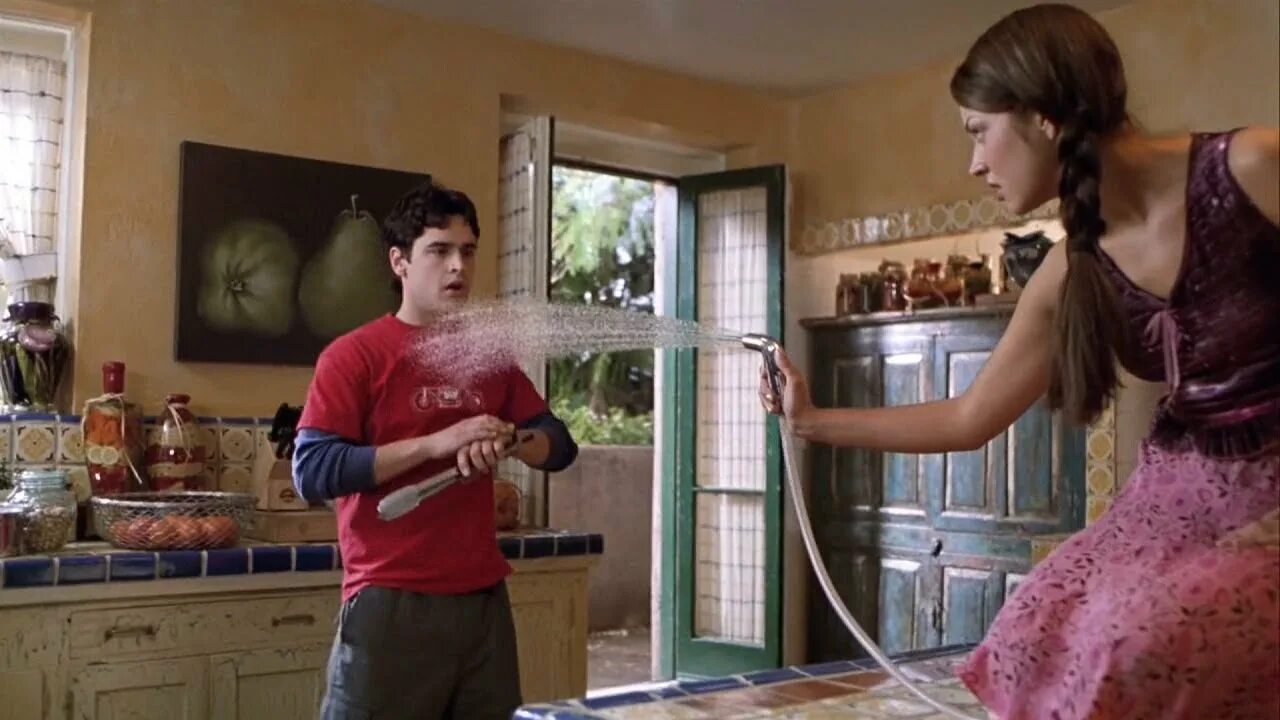 Остановил время и делает с девушками. Останавливающие время clockstoppers (2002). остановившие время 2002. фильм про остановку времени. останавливающие время фильм 2002.