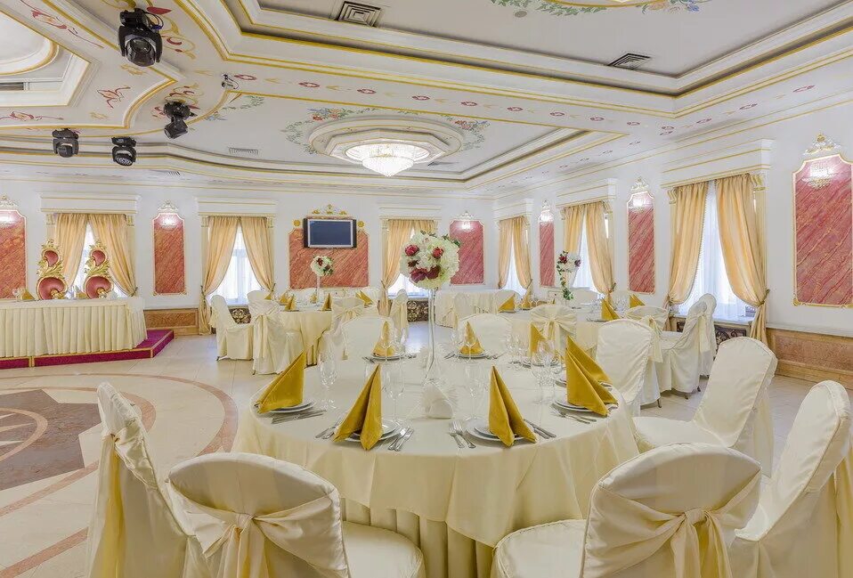 обуховский жемчужина. ресторан невская жемчужина на обуховской обороне. невская жемчужина банкетный зал. ресторан невская жемчужина на обуховской обороне. невская жемчужина терраса.