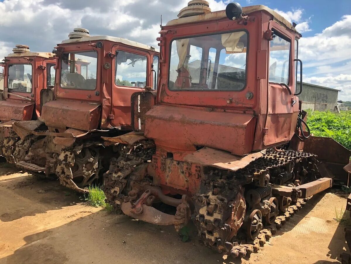 дт 75 б у авито. дт-75 трактор гусеничный. дт 75 б у авито. дт-75 бульдозер. трактор дт-75 бульдозер.