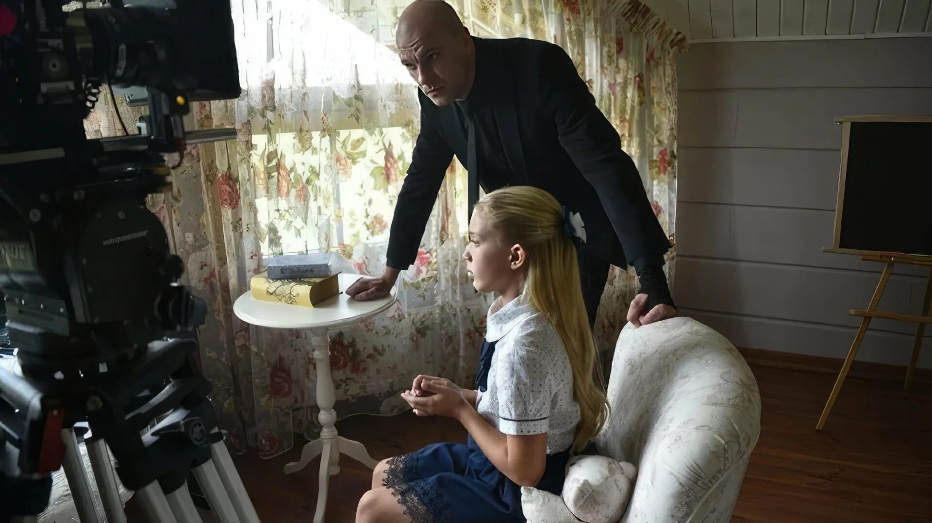 Сергей мусаниф физрук книги. Сергей мусаниф физрук навсегда. Не плачь наталья вишнякова книга. Вишняков валентин. Книги вишняков подумаешь попал.