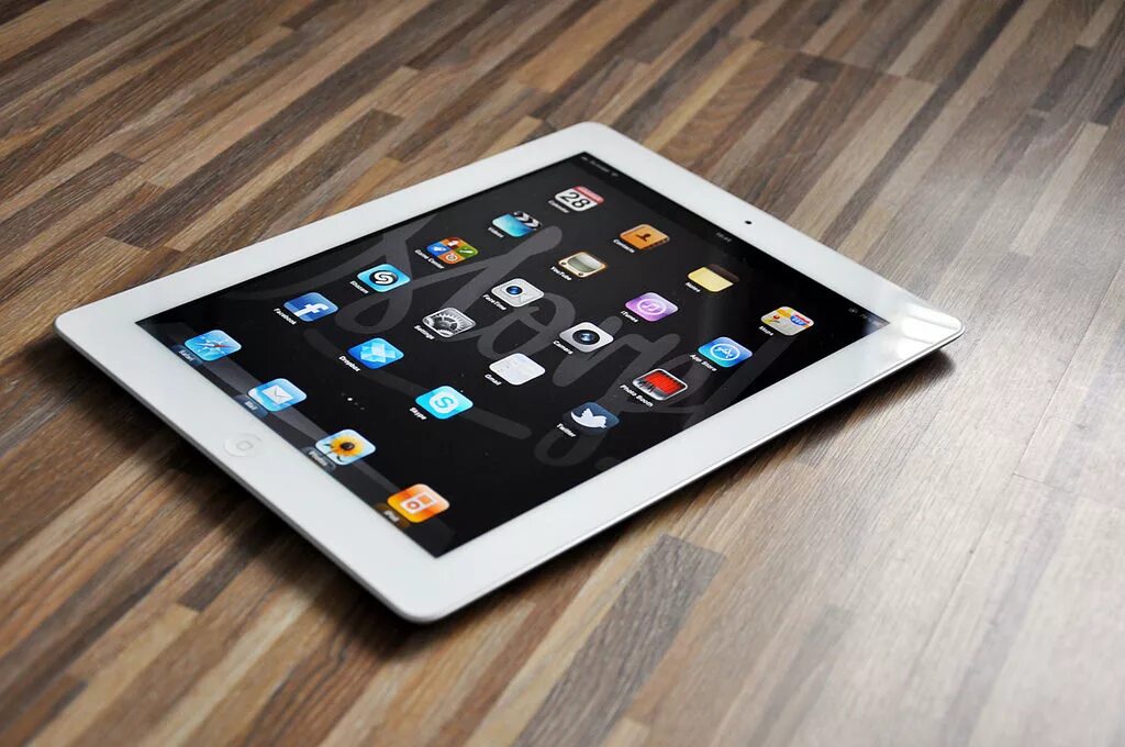 Apple IPAD 3 64gb WIFI. Айпад белый. IPAD 2 64gb Wi Fi 3g. Планшет Apple IPAD 4. Стол планшет андроид