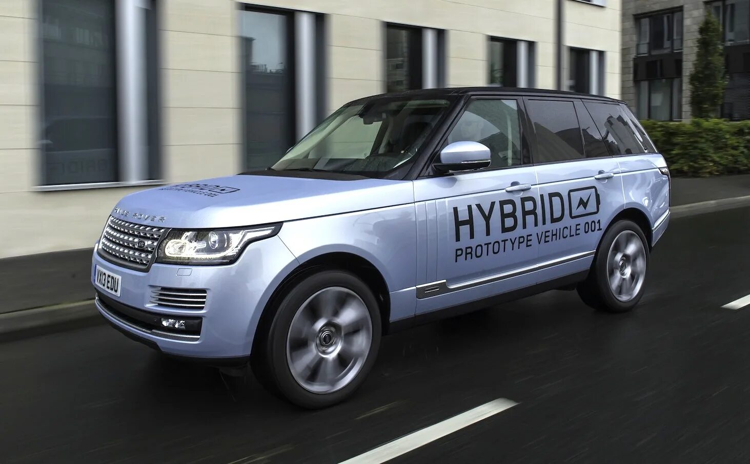 Рендж гибрид. Range Rover Hybrid. Land Rover range Rover гибрид. Рендж Ровер гибрид 2020. Рендж Ровер ленд Ровер гибрид.