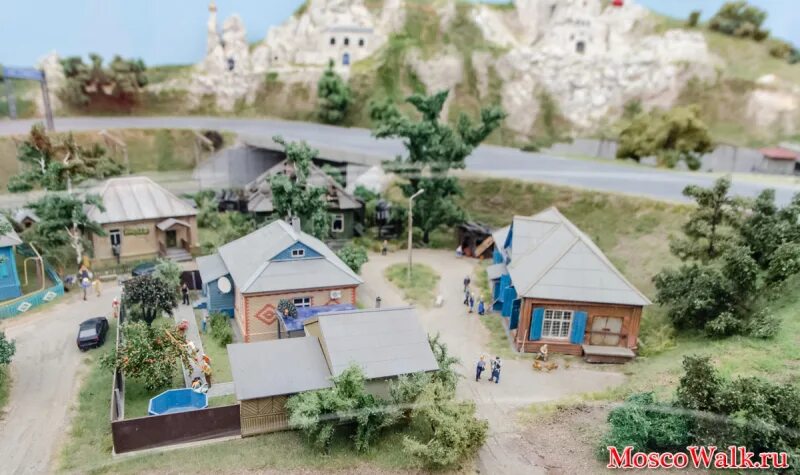 Музей макет петровская акватория. Здание пстгу в лиховом переулке. Арт-макет сергиев посад. Макет царского села. Музей в церкви царское село.