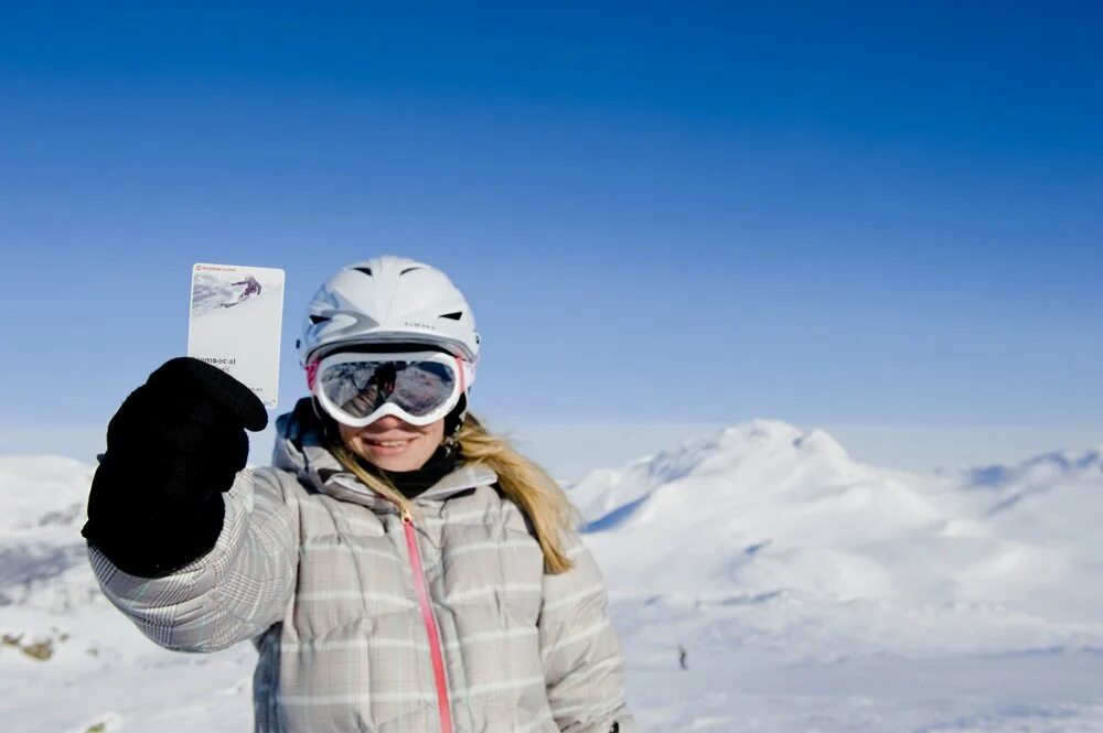Сочи скипасс. Скипас сочи. Красная поляна сочи скипасс. Скипас сочи. Скипас сочи.
