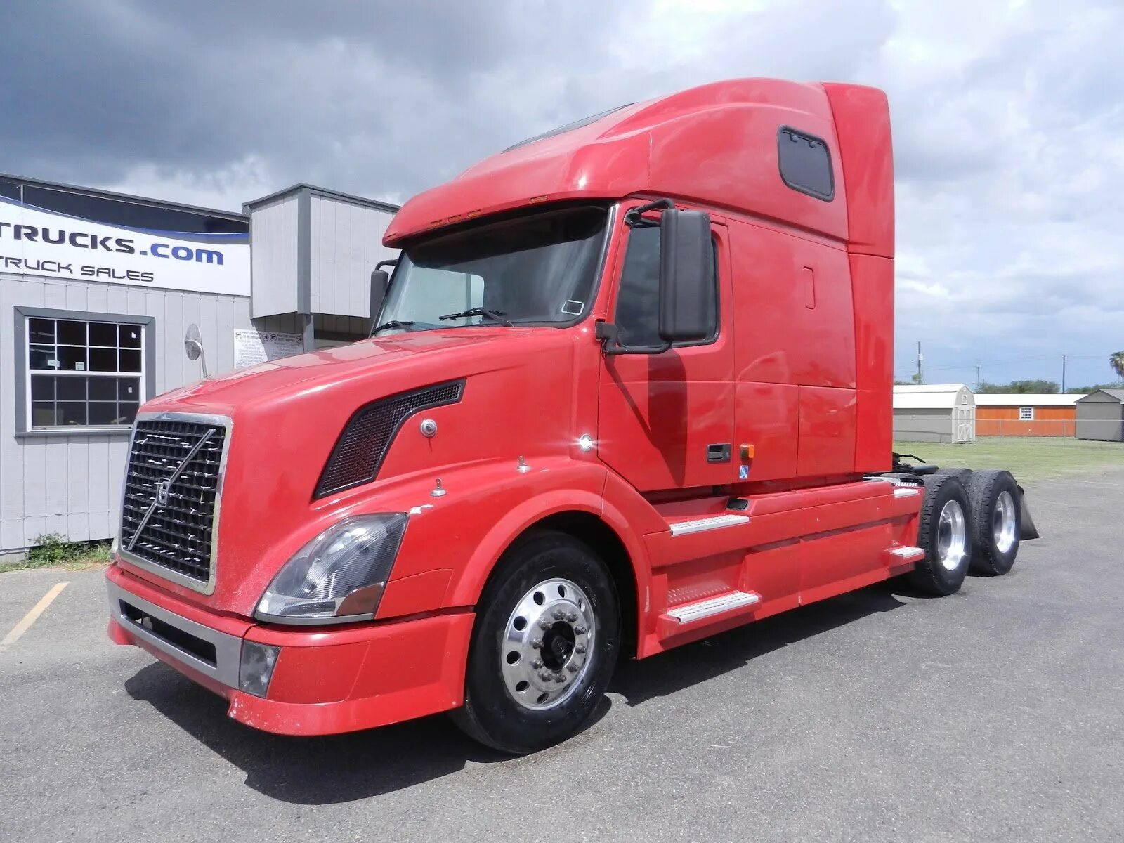 Volvo vnl 670 2002. Авито вольво 670. Тягач volvo vnl 670. Volvo vnl 670. Volvo vnl670 2003.