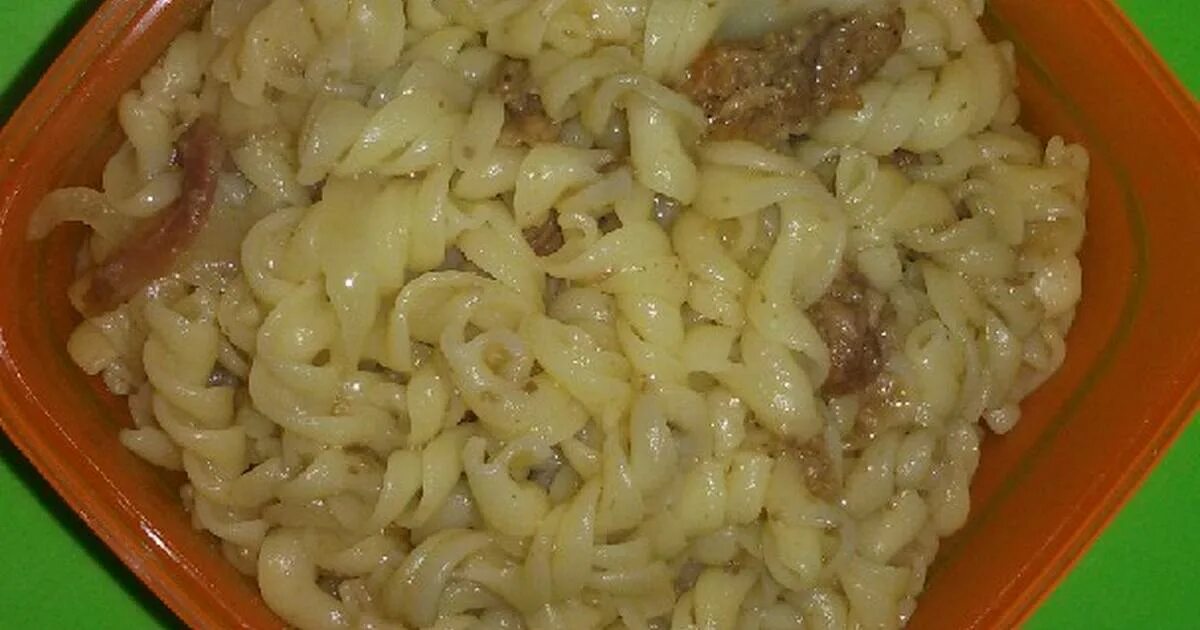 Что приготовить к макаронам. Варка макарон в мультиварке. Как сварить макароны в мультиварке поларис 0517. Макароны в поларис. Макароны по флотски с креветками.