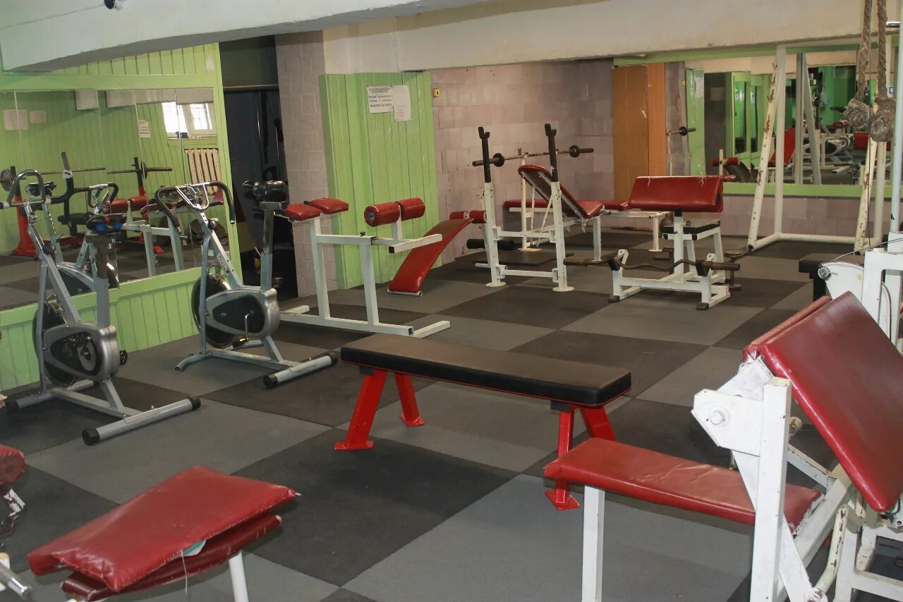 радуга фитнес раменское бассейн. радуга фитнес раменское. спорткомплекс радуга юрьев-польский. радуга дубна спорткомплекс. дс радуга дубна спортзал.