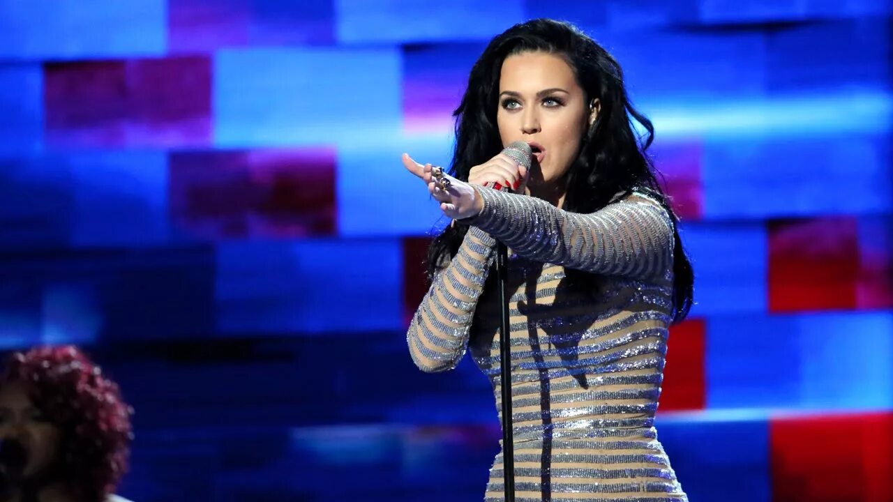 Katy perry rise. Katy perry rise клип. Rise gif. Katy perry rise. Katy perry - starstrukk.