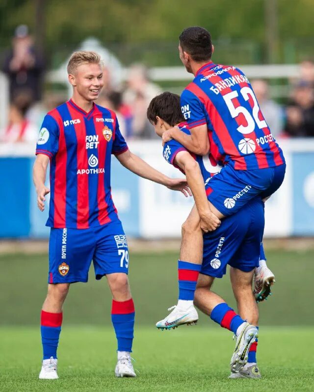 Академия цска. Цска москва чемпион 2003. Детская академия хоккея цска. Цска 2007 академия. Детская академия футбола вцск.