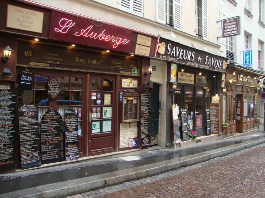 вывески в лондоне. разные магазины на улице. разные магазины на улице. витрины магазинов dbl c ekbwb.