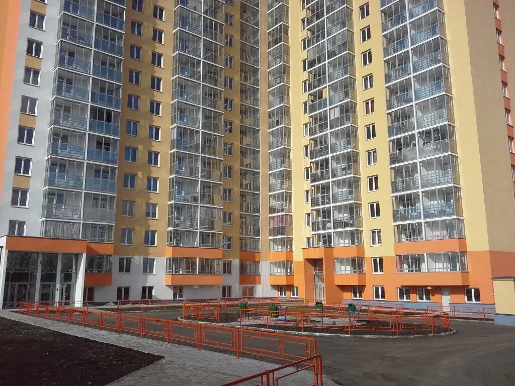 7. Летчика ульянина 7. Летчиков 7 екатеринбург. Летчики 7 улица. Лётчиков, 7.