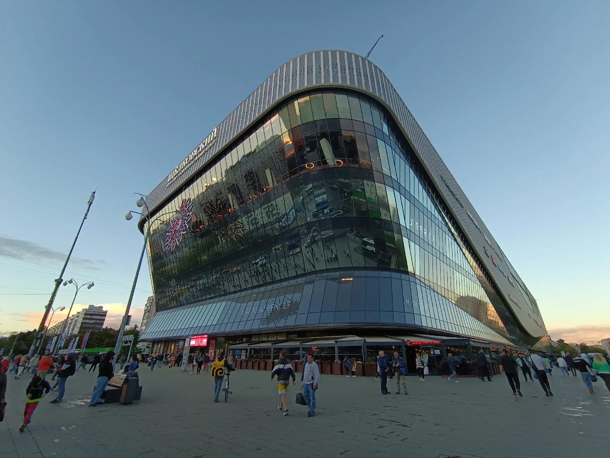 Автовокзал центральный щелковский москва. Щелковский автовокзал кассы. Щёлковский автовокзал москва. Щелковский автовокзал внутри. Автовокзал щелково телефон.