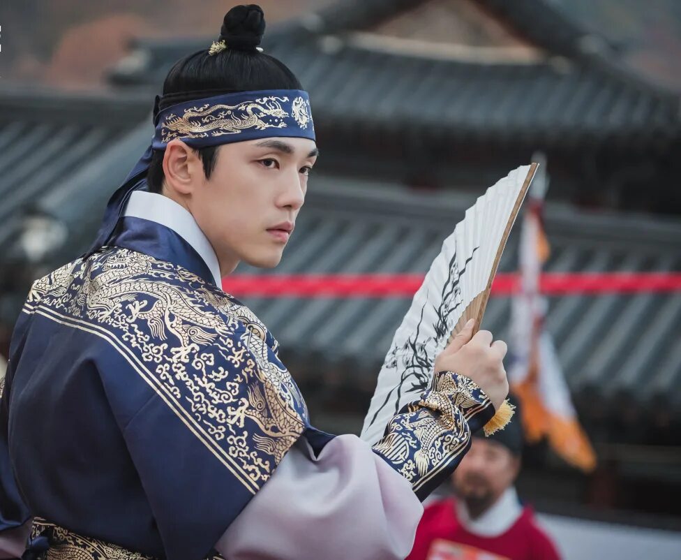 Королева чорин 2020. Дорамы 2020 королева чорин. Королева чорин содержание. Королева чхорин (2020). Королева чхорин (2020).