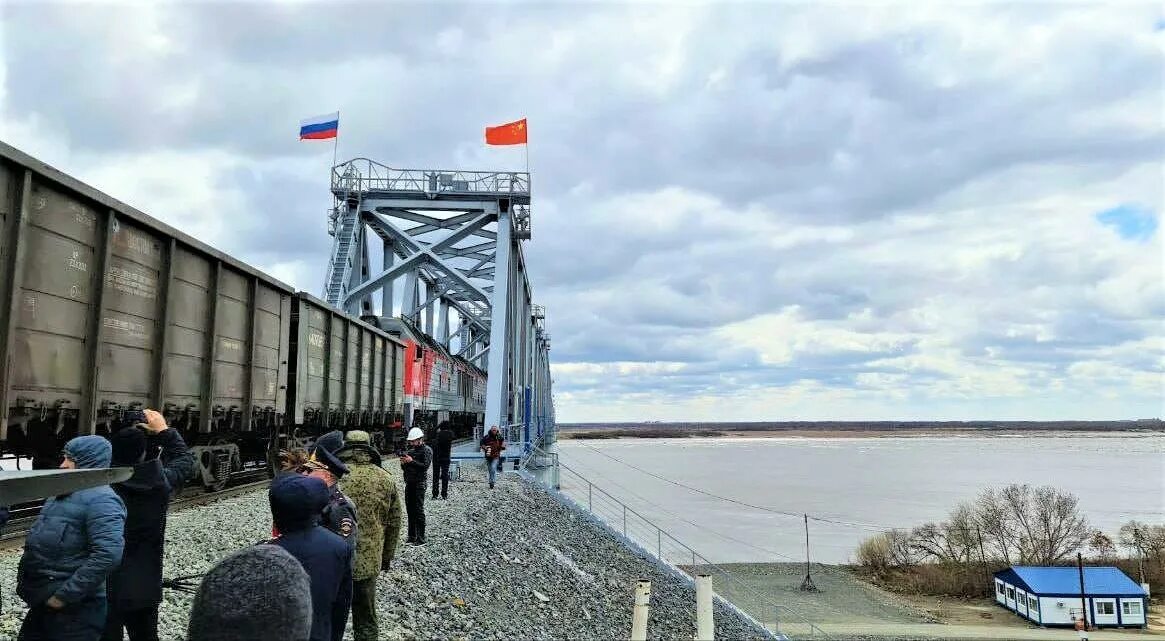 Железнодорожный мост Нижнеленинское - Тунцзян. Железнодорожный мост Нижнеленинское Тунцзян через Амур. Железнодорожный мост Амур Китай. Ж Д мост через Амур в Китай.