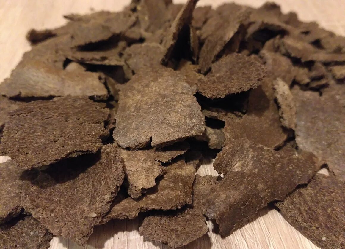 Жмых льняной лекарство. Жмых льна. Шрот льняной. Пабло жмых. Льняной жмых для лошадей.