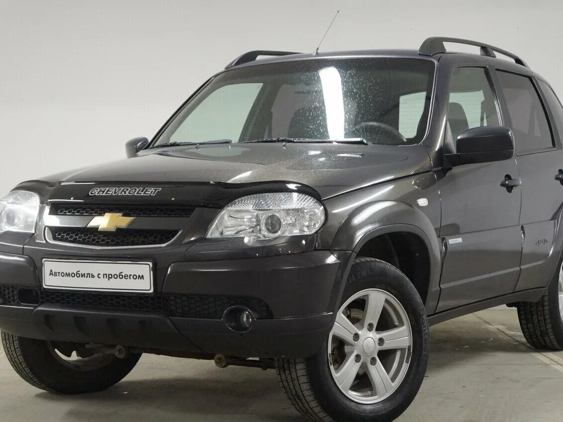 Нива Шевроле 2013. Нива Шевроле 4 на 4. Шевроле Нива 2013 года. Chevrolet Niva 2013 года. Купить ниву шевроле с завода цена