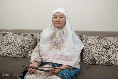 Көшеде бір жігітті ұрсып тастаған