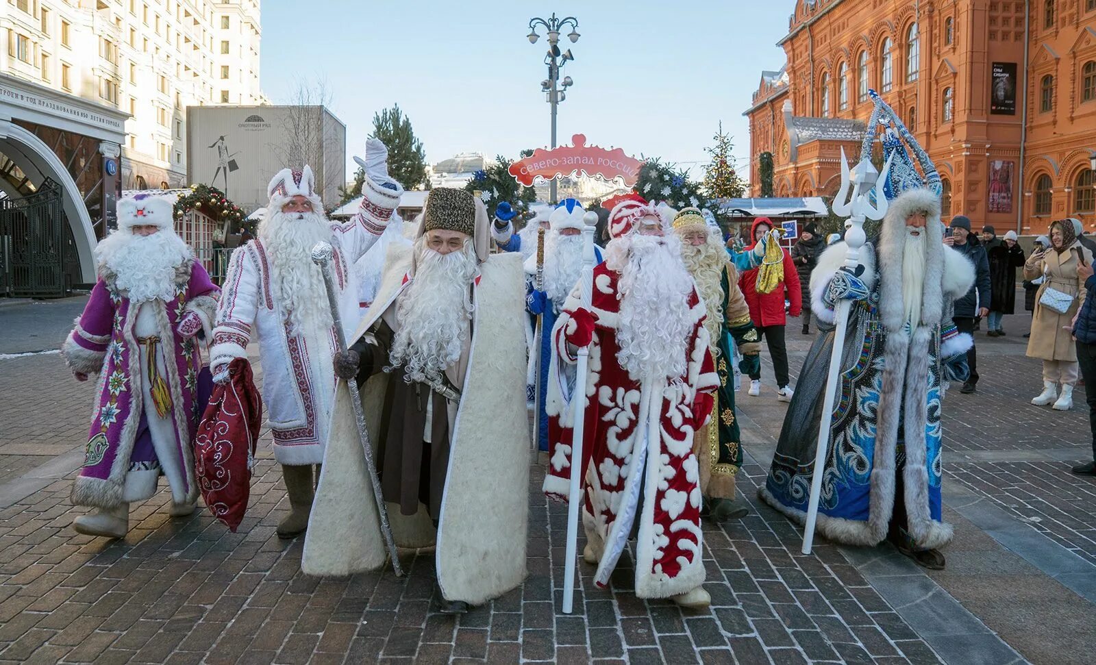 Дед Мороз. Российский дед Мороз. Чувашский дед Мороз. Рождественские Морозы. Разные деды морозы россии