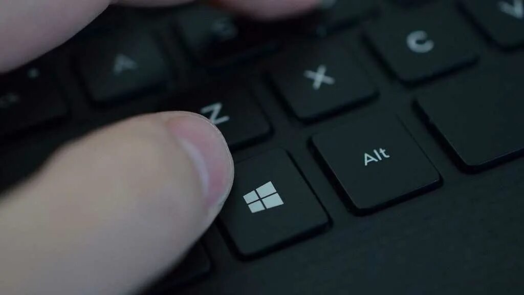 Нажми windows клавиши windows. Windows 10 Key Keyboard. Кнопка win на клавиатуре. Кнопка виндовс на клавиатуре. Кнопка Winkey на клавиатуре.
