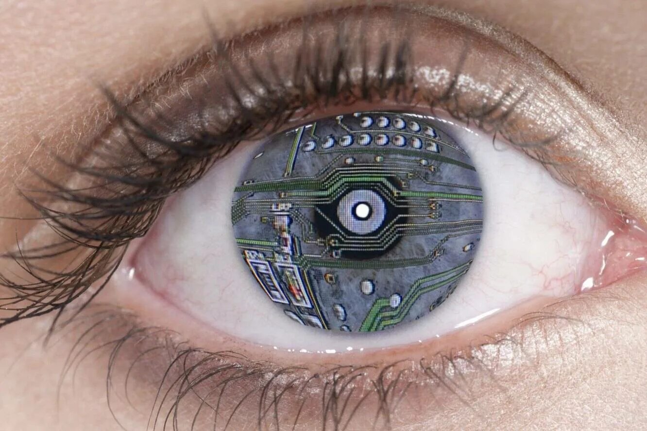 Разработала уникальное. Линзы с камерой для глаз. Бионические контактные линзы. Бионический глаз. Линзы дополненной реальности.