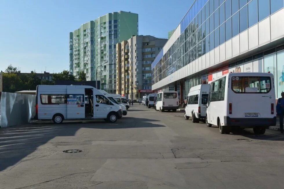 Маршрутки энгельс. Маршрутки энгельса. автобусы города энгельс. маршрутки саратов энгельс. энгельс ярмарка автобусы.
