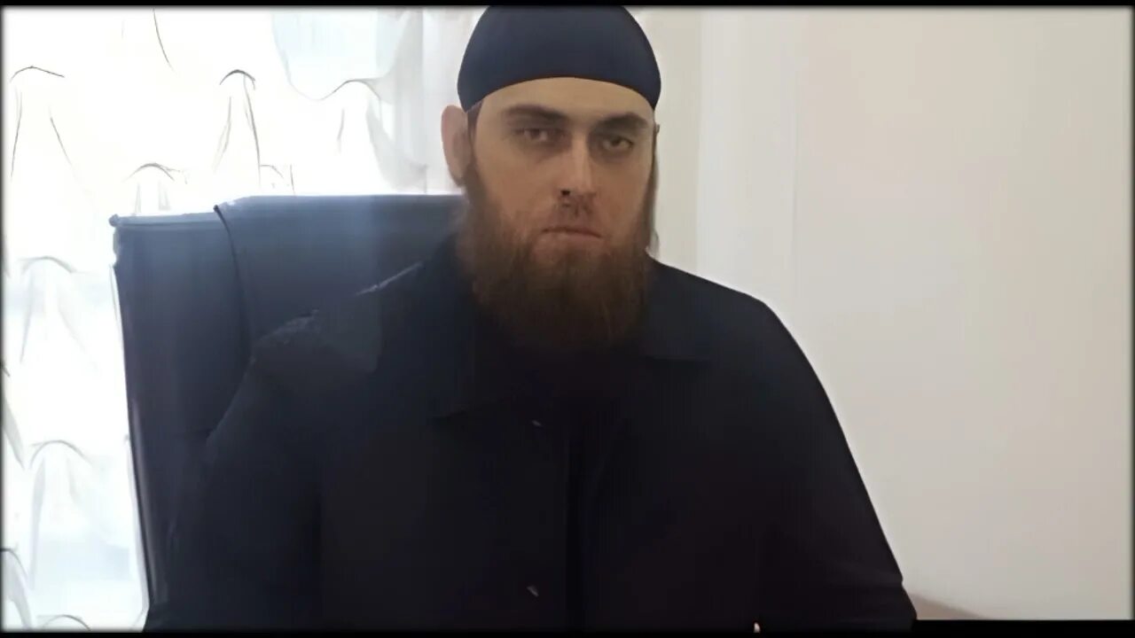 Хамзатов имам