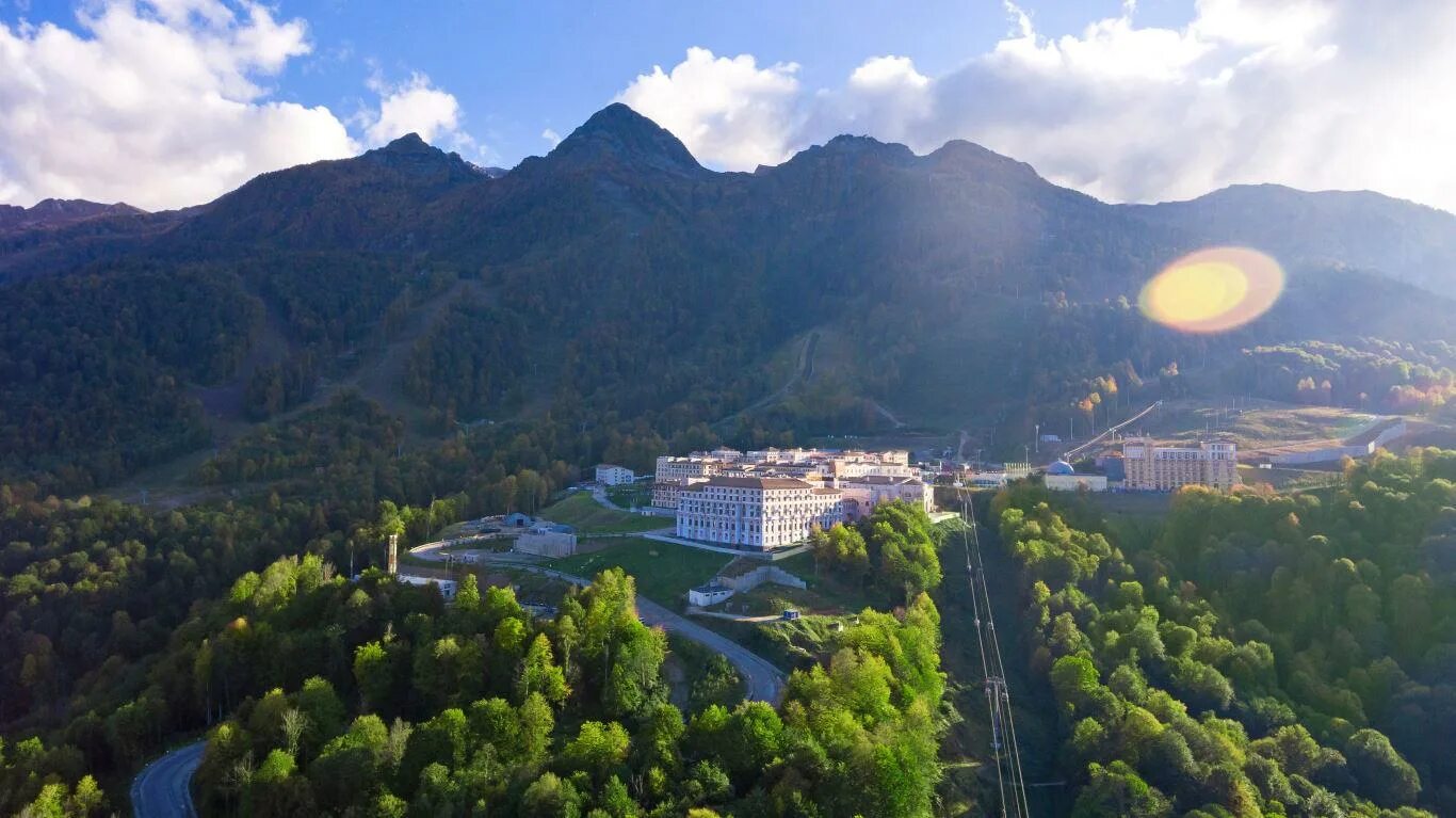 санаторий магадан сочи бассейн. санаторий магадан сочи лоо. отель алеан спутник сочи. работа 1 3 в сочи. магадан санаторий бассейн.