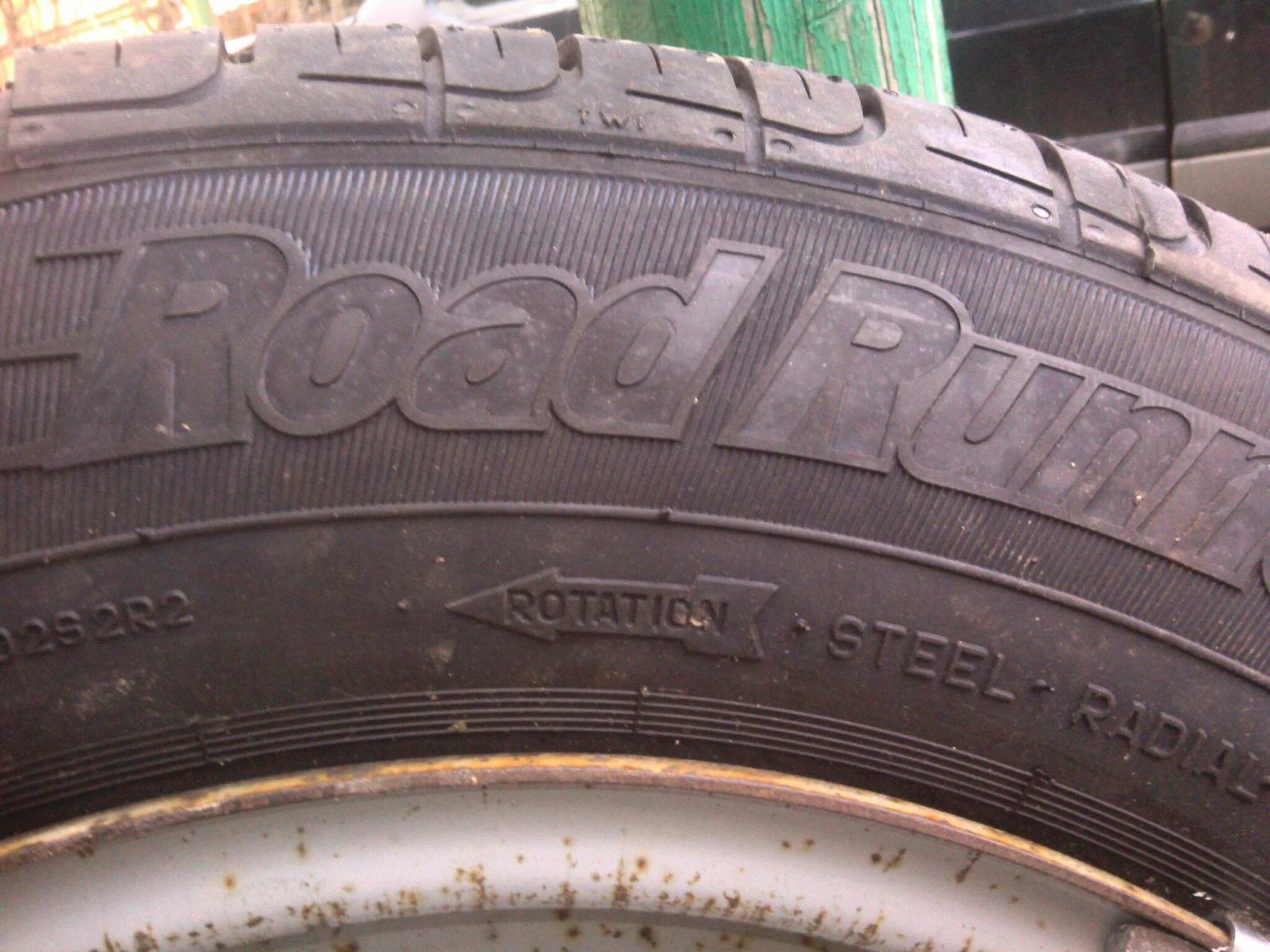 Китайская внедорожная резина r16. Кордиант road runner 185/60 r14. Roadcruza 265/60r18 114/110s ra1100 tl. Кордиант 195/65/15 h 91 road runner. 185/60r14 cordiant road_runner бк 82 h.