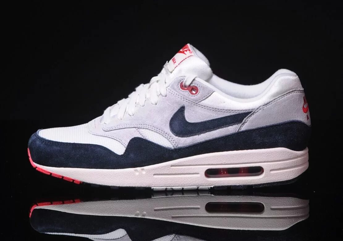 Nike Air Max 1 Obsidian. Nike Air Max 1 og. Nike Air Max 92. Nike Air Max 2 Light og.