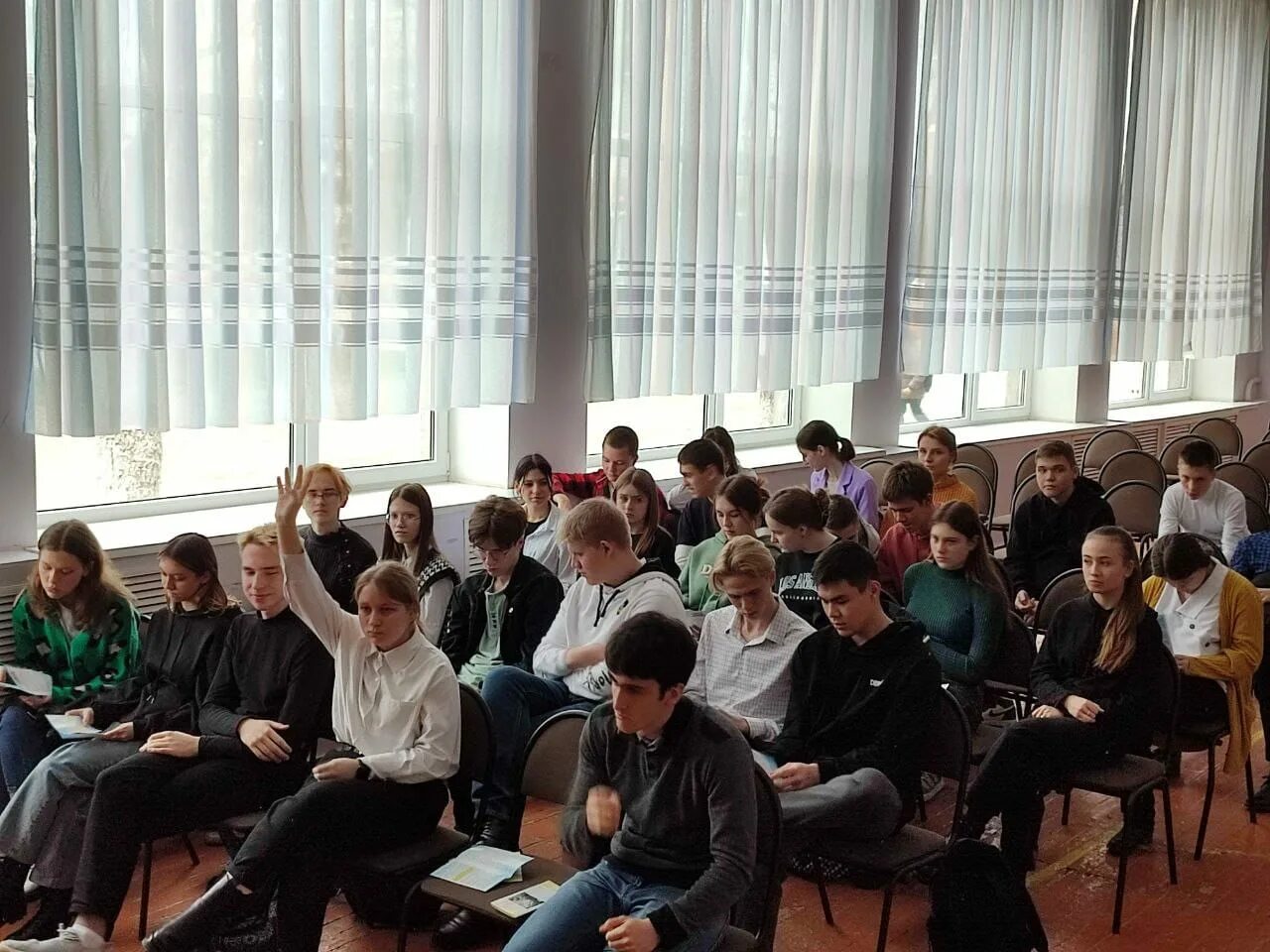 Школы г буденновска. 6 школа буденновск. Школы г буденновска. 5 школа буденновск. Учитель года 2021 буденновск.