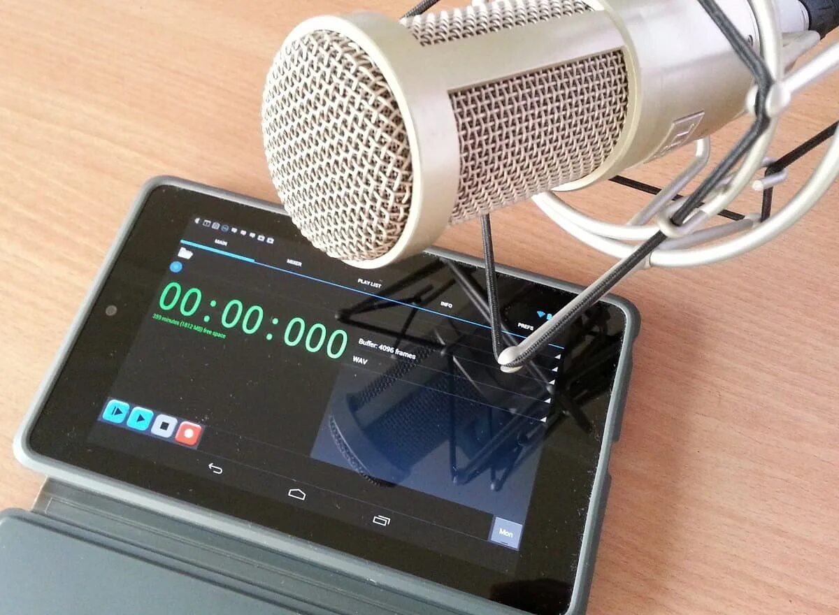 Программа микрофон для андроид. Микрофон для записи голосовых Хуавей. Samsung микрофон для ПК. Кропочный андроид 2023. Output Mic Android.