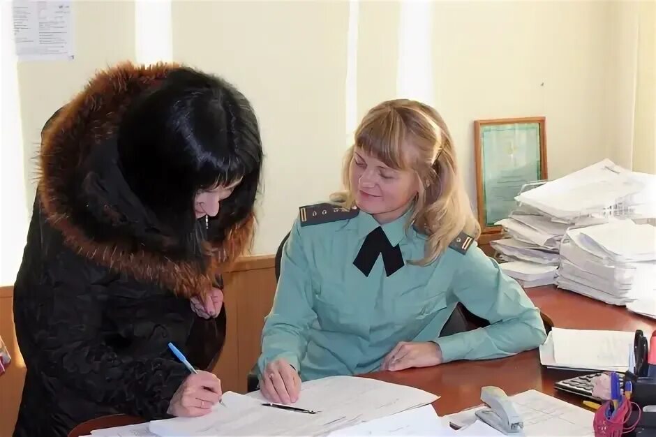 Сергей русаков судебный пристав боровичи новгородской области. Служба судебных приставов великий новгород. Фссп татьяна николаевна чернышова. Служба судебных приставов великий новгород. Судебные приставы великий новгород стратилатовская.